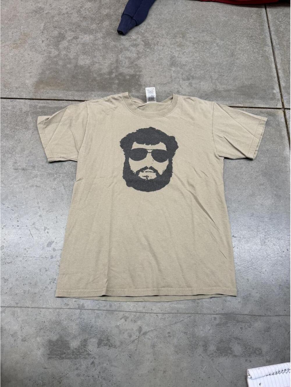 vintage the hangover beige wolfpack alan movie promo shirt size medium